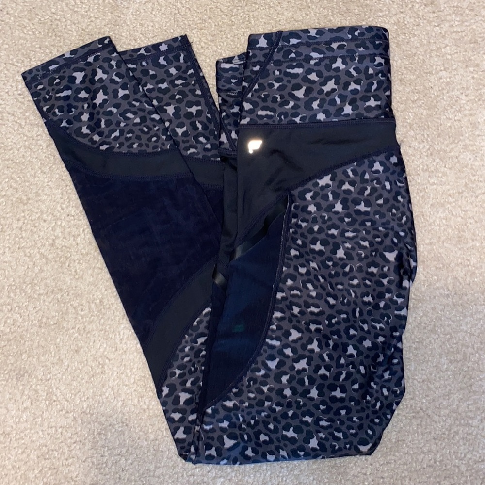 Fabletics M Cheetah Leggings